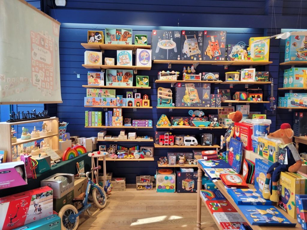 magasin de jouets à Roquette Paris
