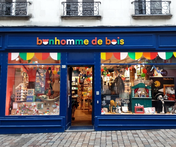 BONHOMME DE BOIS NANTES