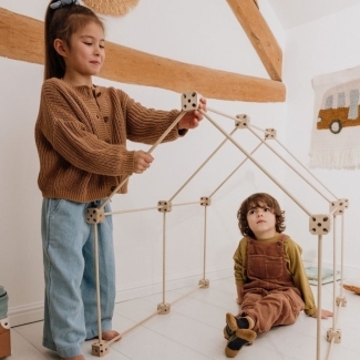 Kit de construction en bois Cabane 43 pièces