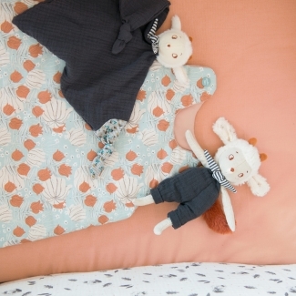 Peluche mouton Nuage Après la pluie