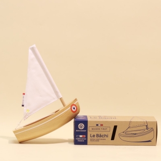 Bateau-jouet en bois naturel Bachi 17 cm