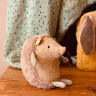 Peluche musicale Hérisson Trois Petits Lapins