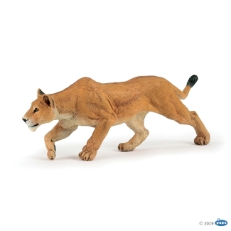 Figurine Lionne