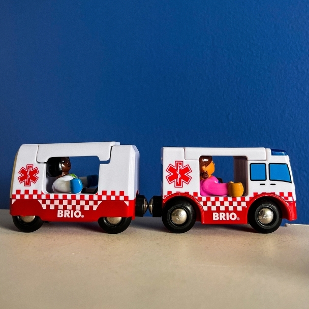 Camion Ambulance Son et Lumière